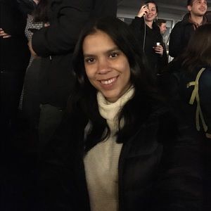 Meet your Posher, Dalilah